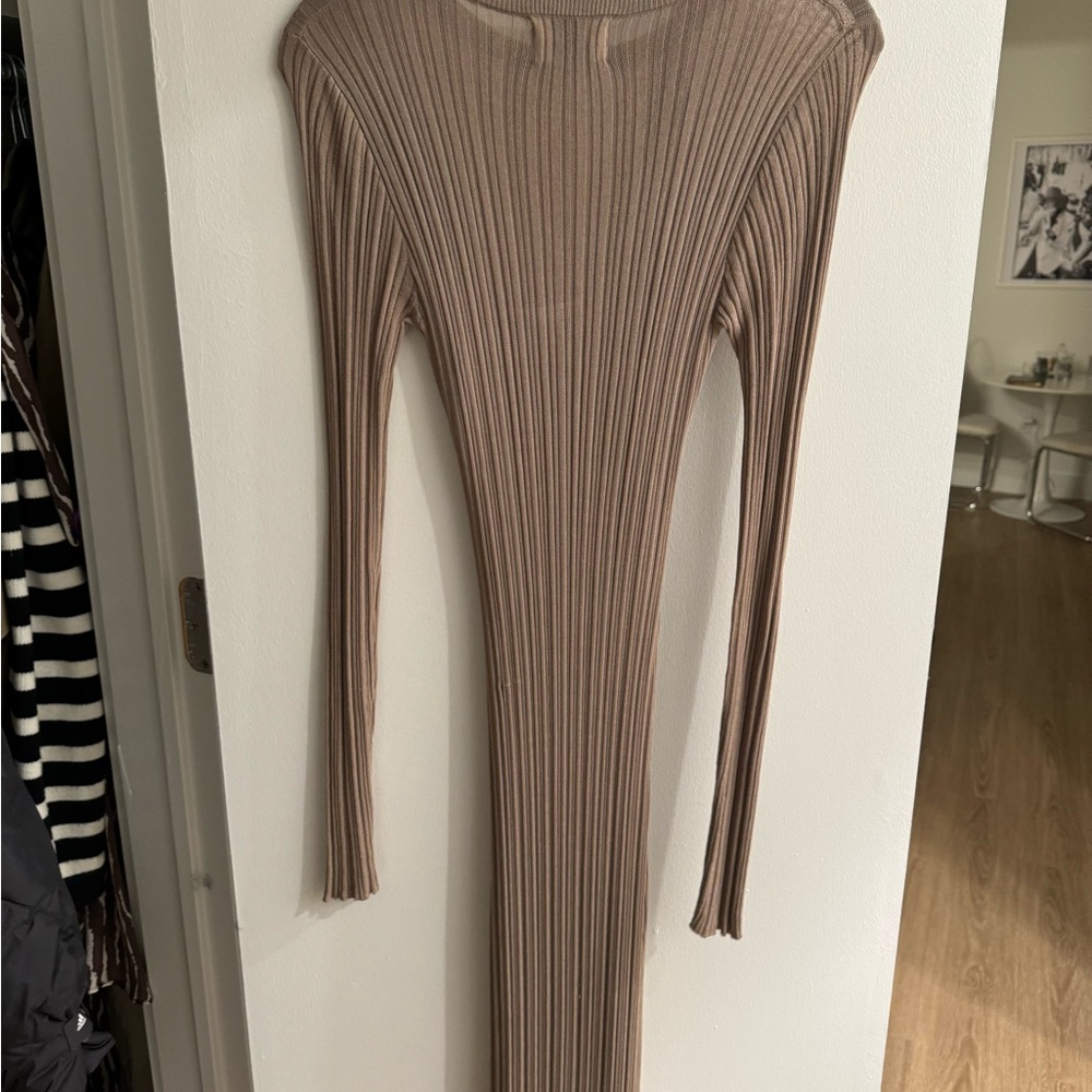 Dissh dress